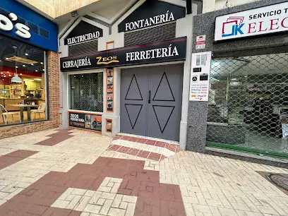Foto 1 de Zeos Ferretería, Torremolinos