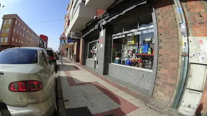 Ferretería Gufer, León
