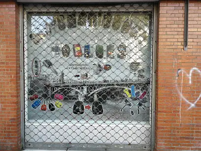 Llaves Mora S.L., Sevilla