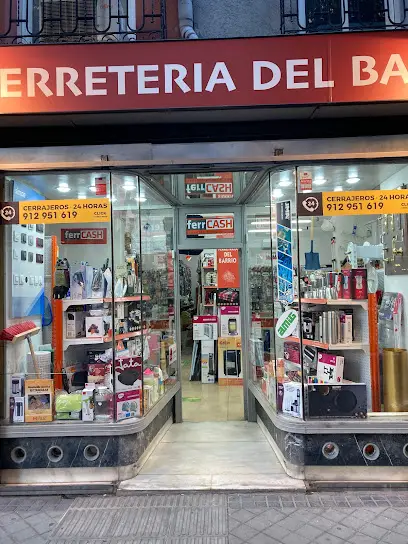 Foto 1 de Ferretería del barrio, Madrid