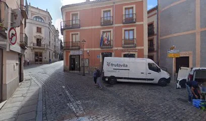 Comercial Arias en Ávila